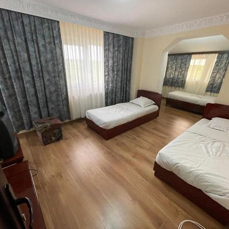 Motel Orion Obrejita Eksteriør billede