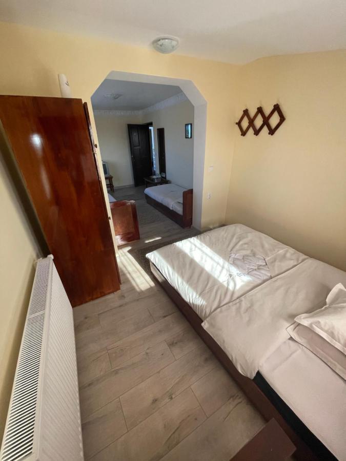Motel Orion Obrejita Eksteriør billede
